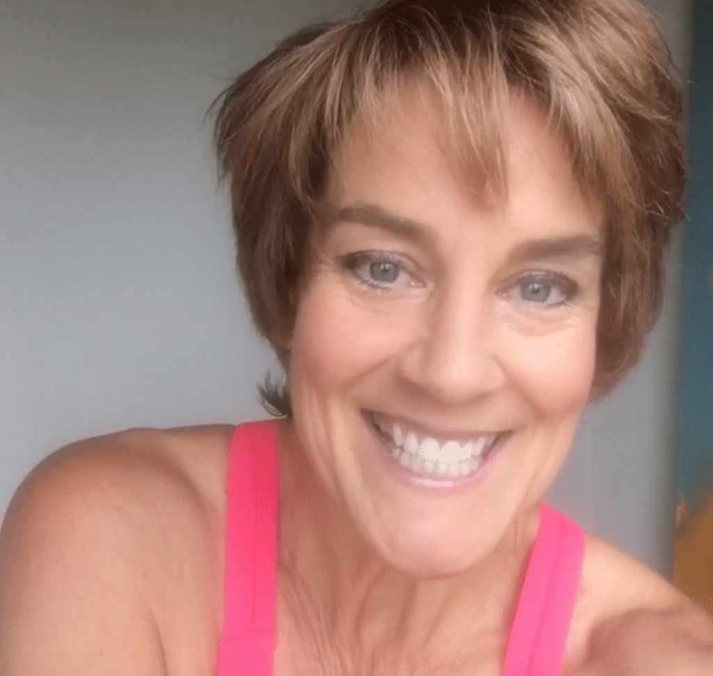Debra Atkinson head and shoulders picture
